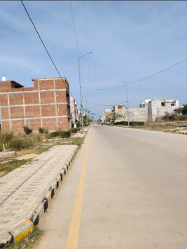 Commercial Lands /Inst. Land for Sale in Naramau, Kanpur (200 Sq. Meter)