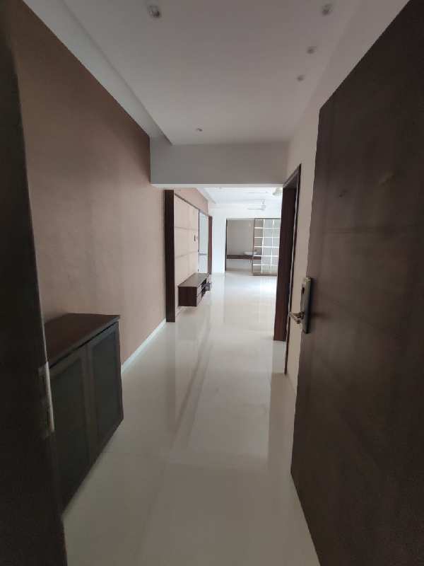 3 BHK for sale at Aloha Tower in Baner, Pune