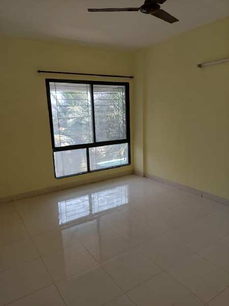 Available 3 BHK Unfurnished  flat on rent
