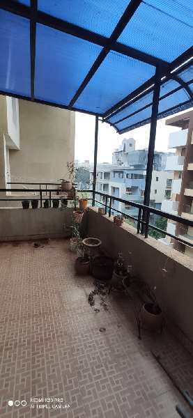 2 BHK Semi furnished  flat available for rent in Baner