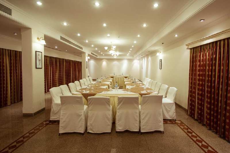 4500 Sq. Meter Hotel & Restaurant for Sale in Dona Paula, Goa
