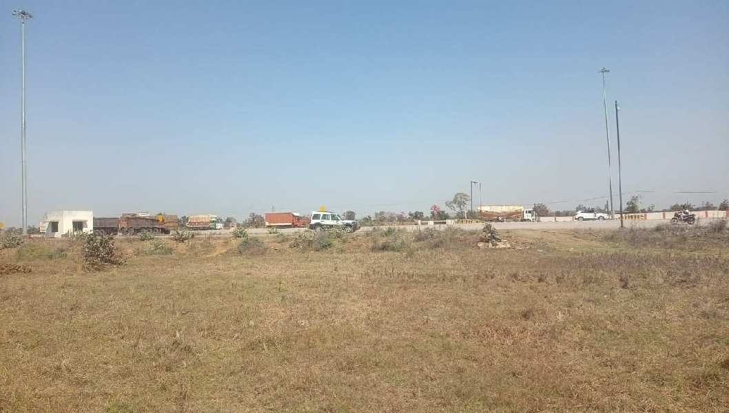 1 Acre Land fit for Gas Station or Dhaba on Paraghat Toll Naka