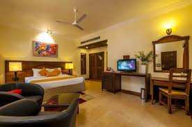 900 Sq. Yards Hotel & Restaurant for Sale in Mussoorie, Dehradun