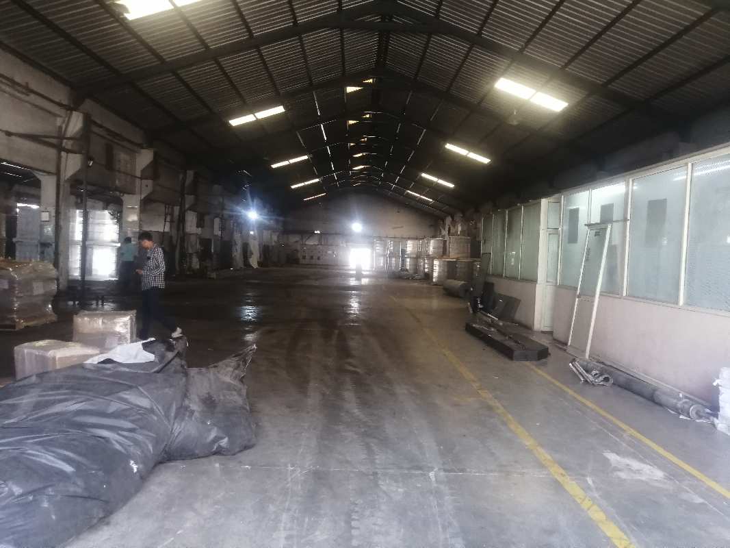 32000 Sq.ft. Warehouse/Godown for Rent in Main Road, Dadra
