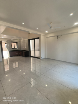 Villa for Sale in New Alkapuri, Vadodara (2500 Sq.ft.)