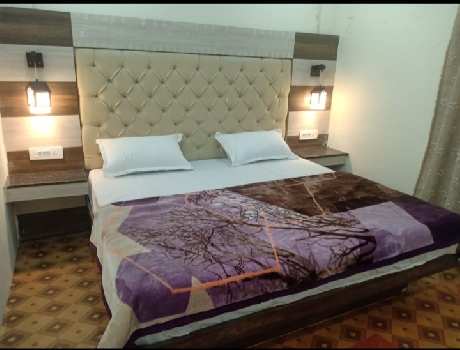 1000000 Sq.ft. Hotel & Restaurant for Rent in Mussoorie, Dehradun
