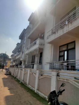 2 BHK Flats & Apartments for Sale in Kakraita, Agra (125 Sq. Meter)
