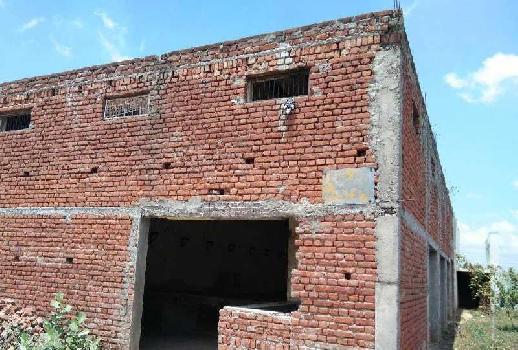 655 Sq. Meter Factory / Industrial Building for Sale in Daurala, Meerut