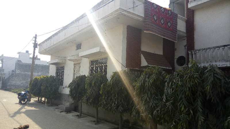 430 Sq. Meter Individual Houses / Villas for Sale in Roorkee Road, Muzaffarnagar
