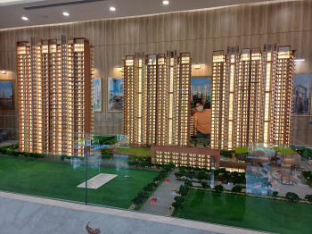 3.5 BHK Flats & Apartments for Sale in Sector 80, Gurgaon (2175 Sq.ft.)