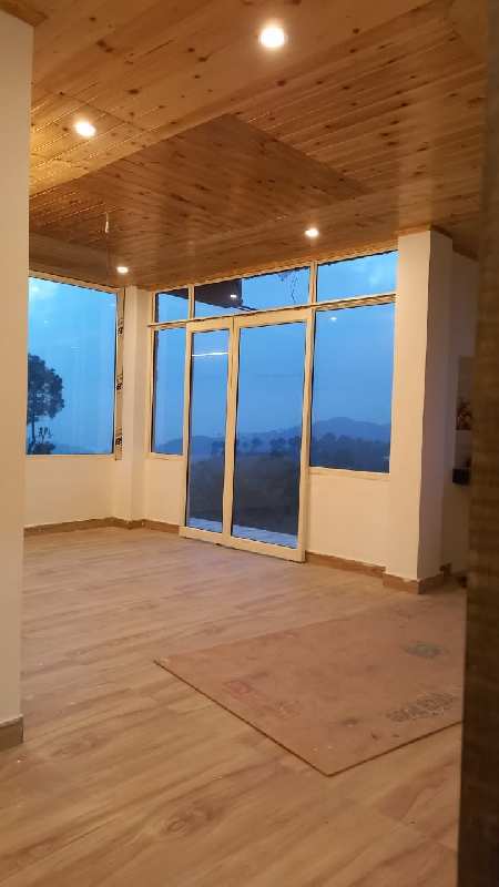 2 BHK Flats & Apartments for Sale in Himachal Pradesh (950 Sq.ft.)