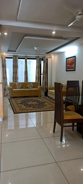 3 bhk flat for sale in near kumarhatti Barog very beautiful view of this flat and very reasonable price