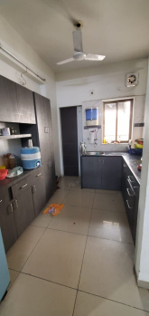 SEMI FURNISHED FLAT AVAILABLE FOR RENT IN NEW VIP ROAD AREA.