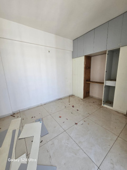 BRAND NEW 3BHK FLAT FOR RENT IN SAMA SAVLI ROAD AREA