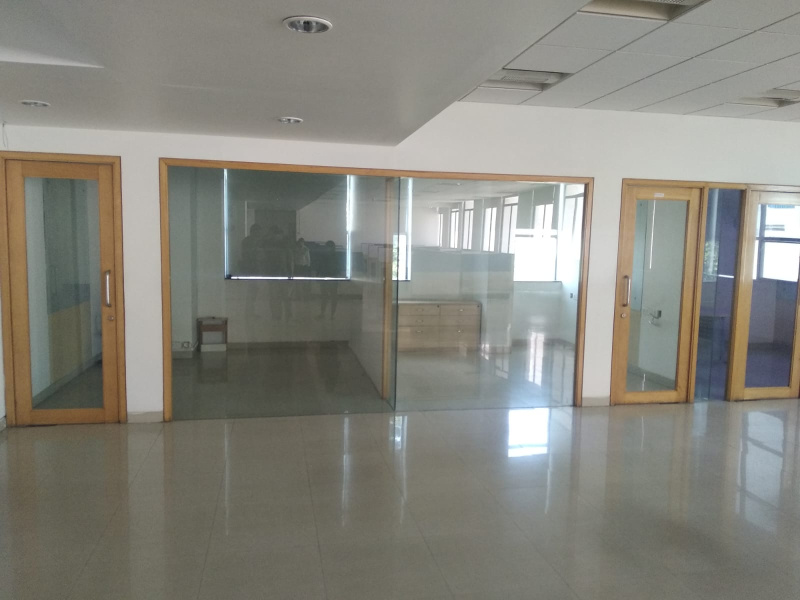 12000 sq feet furnished office space 240 work stations