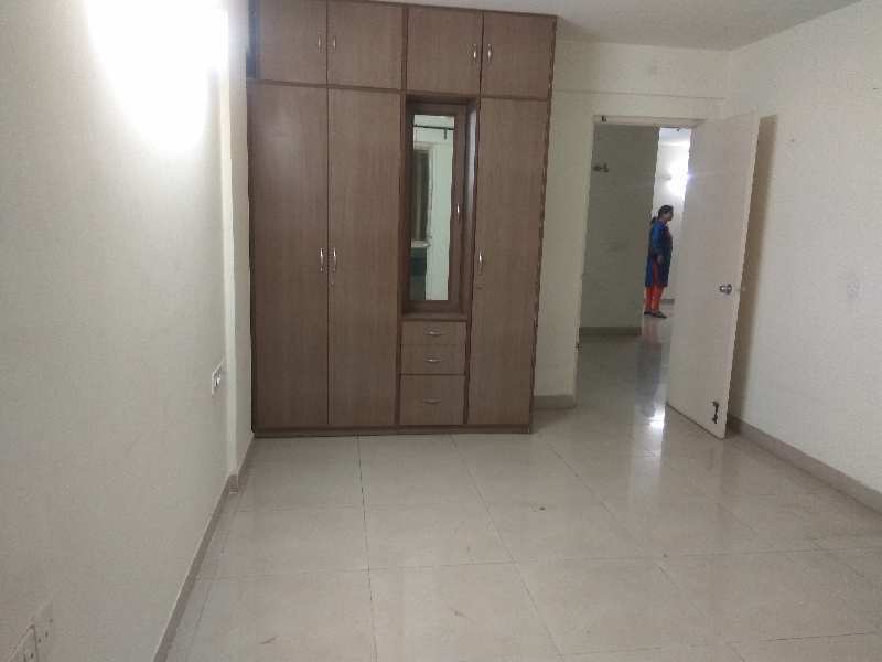 3 bhk flat will all amenities in gated comunity