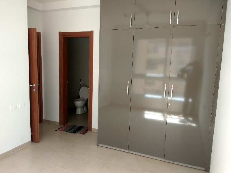 3 BHK Flats & Apartments for Rent in Thanisandra, Bangalore (1565 Sq.ft.)