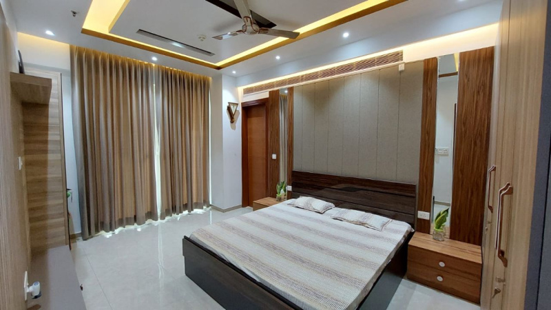 2 BHK Flats & Apartments for Sale in Sector 128, Noida (2080 Sq.ft.)