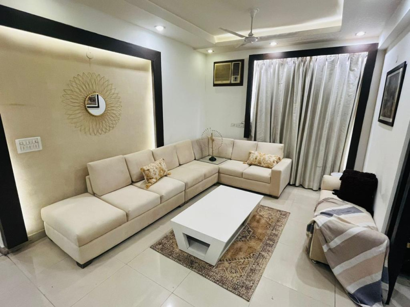 5 BHK Flats & Apartments for Sale in Sector 119, Noida (3504 Sq.ft.)