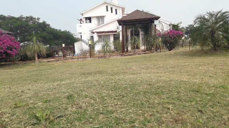 Ready to Build Luxurious FarmsHouse Plots In Nagpur Closed To Amravati Road.