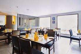 3 BHK Builder Floor For Sale In Lok Vihar, Pitampura
