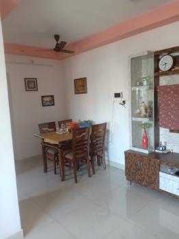 2 BHK flat for sale in Kandivali West