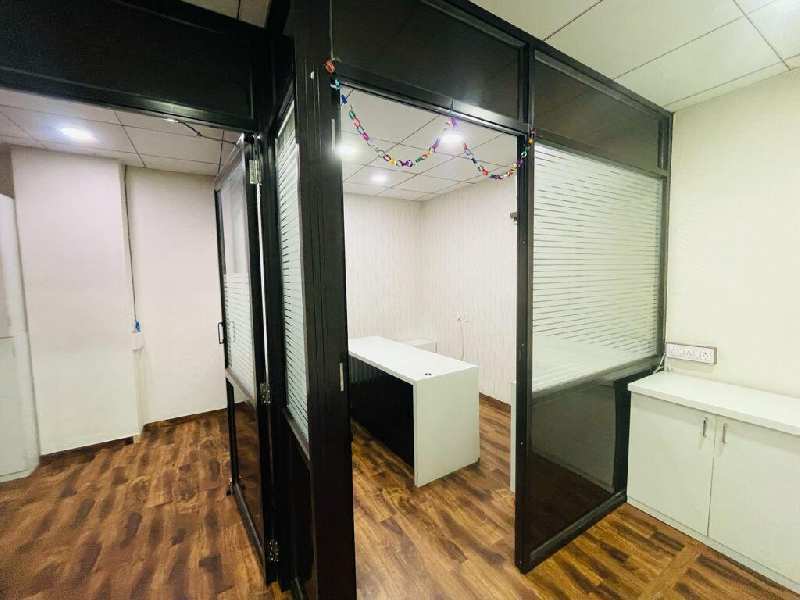500 Sq.ft. Office Space for Rent in South Tukoganj, Indore