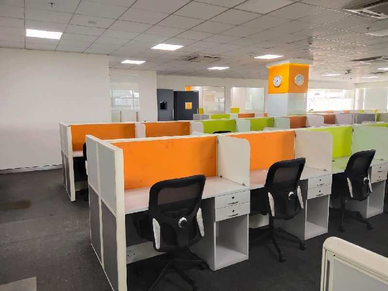 10000 Sqft Furniahed Office