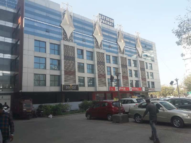 Office for resell at Satguru parinay vijay nagar