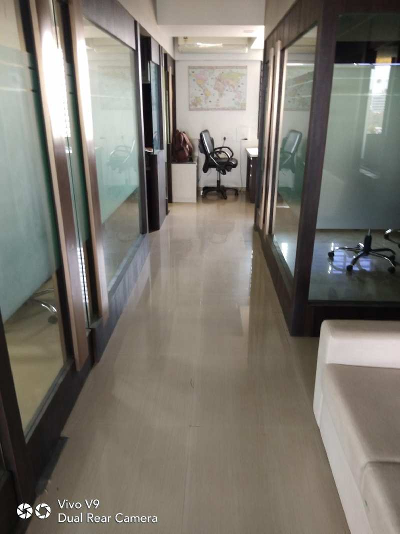 1450 Sq.ft. Office Space for Rent in Palasia Square, Indore