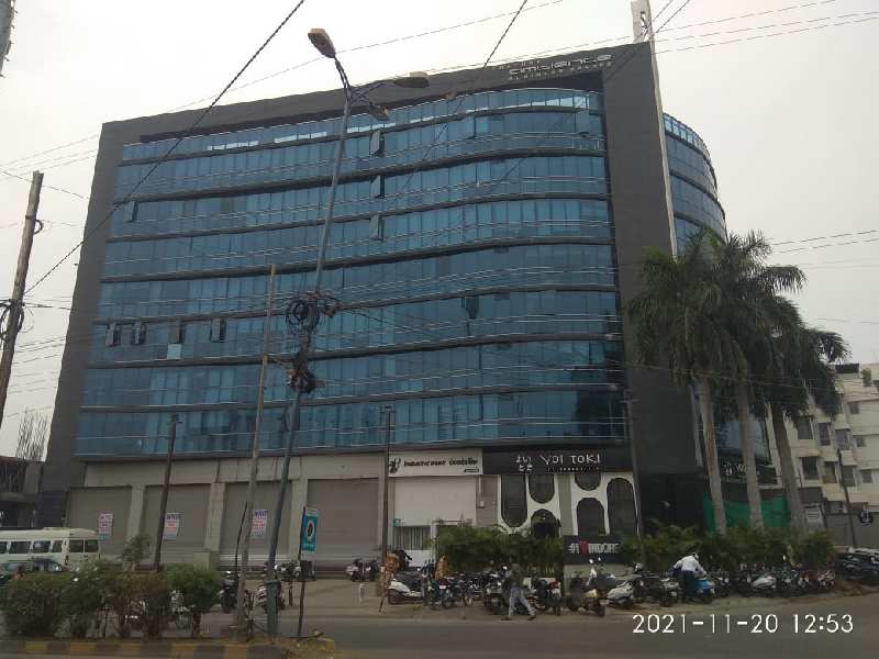 1200 Sq.ft. Office Space for Rent in South Tukoganj, Indore