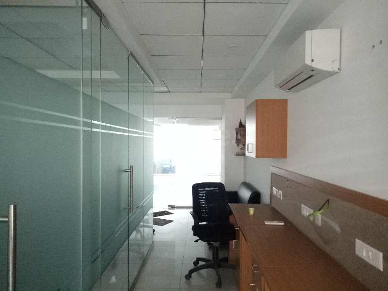 700 Sq.ft. Office Space for Rent in M G Road, Indore