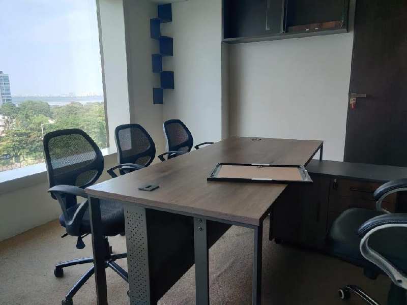 Furnished Office at DM Tower Janjeerwala Square