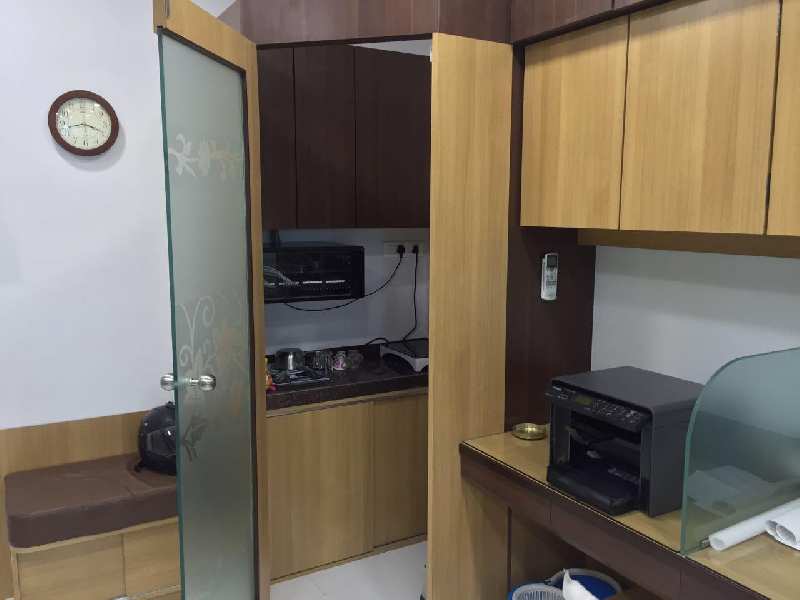 1100 Sq.ft. Office Space for Rent in South Tukoganj, Indore