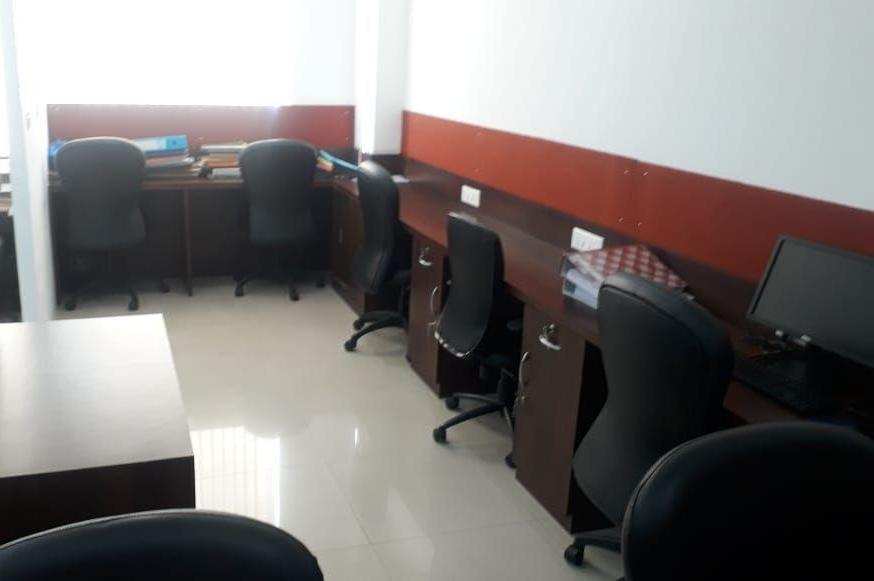 800 Sq.ft. Office Space for Rent in Jangeer Wala Chauraha, Indore