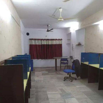 10-15 SEATER & 1 CABIN AT RNT MARG