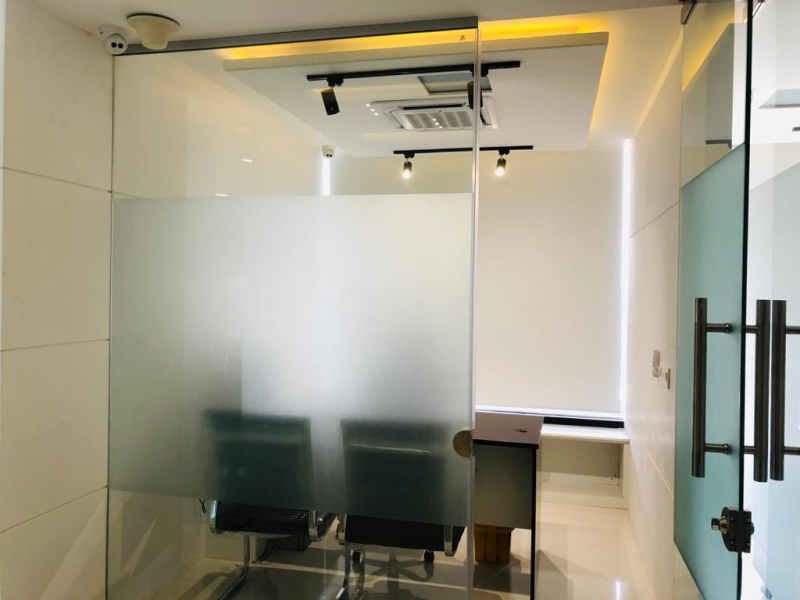 1098 Sq.ft. Office Space for Rent in Jangeer Wala Chauraha, Indore