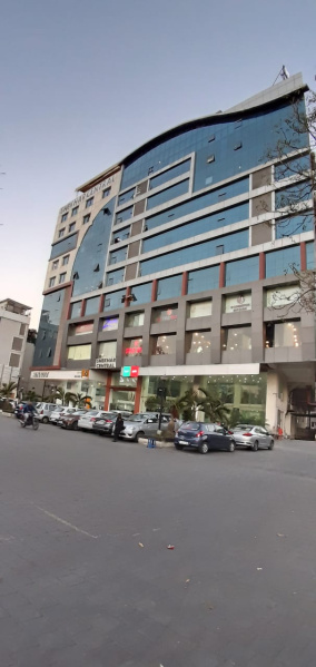 1217 Sq.ft. Office Space for Sale in Palasia Square, Indore