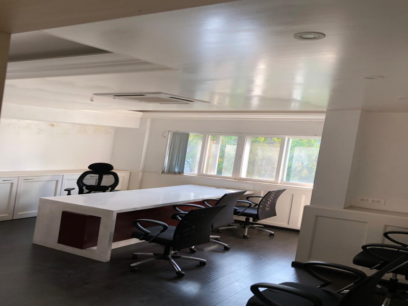 2700 Sq.ft. Office Space for Rent in Vijay Nagar, Indore
