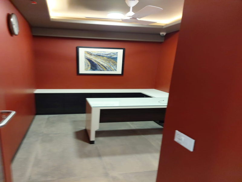 3510 Sq.ft. Office Space for Rent in South Tukoganj, Indore