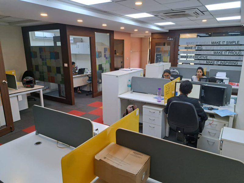 800 Sq.ft. Office Space for Rent in South Tukoganj, Indore