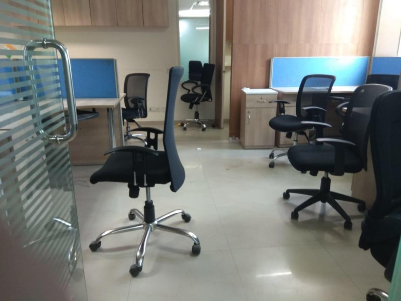 1220 Sq.ft. Office Space for Rent in Satya Sai Square, Indore