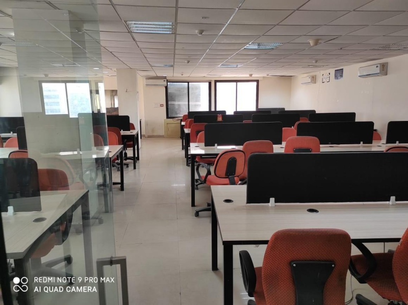 1800 Sq.ft. Office Space for Rent in Lig Colony, Indore