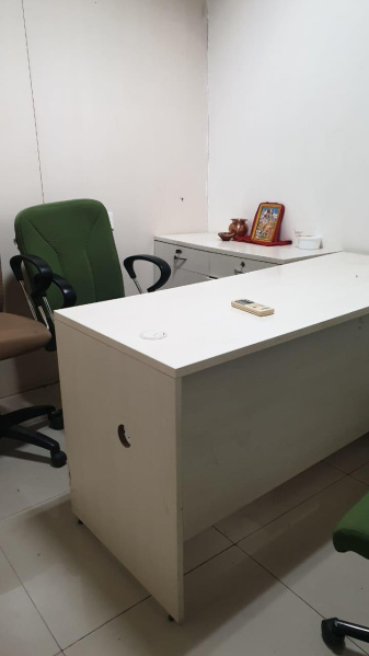 1000 Sq.ft. Office Space for Rent in Old Palasia, Indore