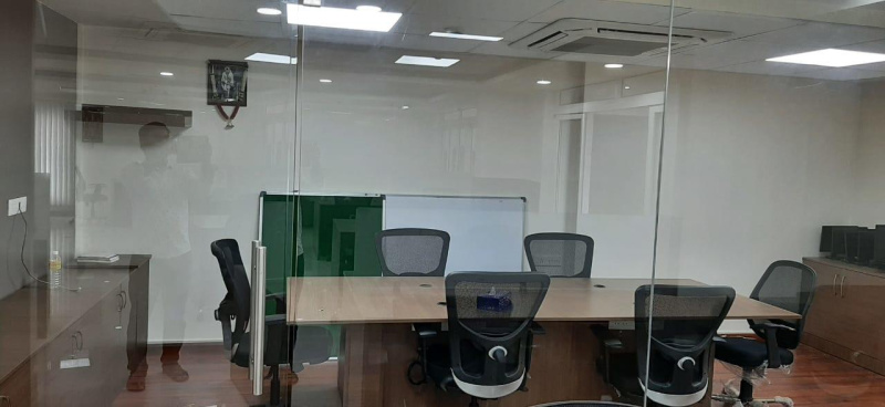 800 Sq.ft. Office Space for Rent in Anand Bazar, Indore