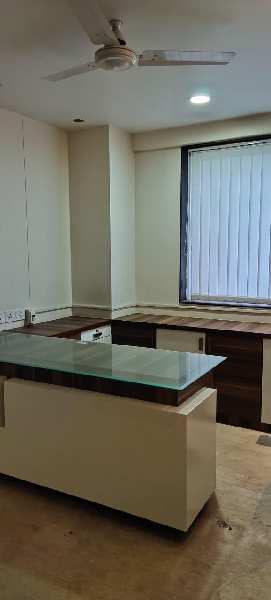 1050 Sq.ft. Office Space for Rent in Bhawarkua, Indore