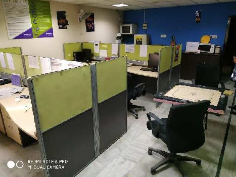 Satsai Square,Dhan Trident 800 sqft Fully Furnished