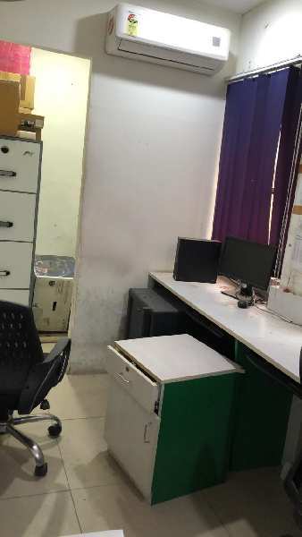 Office Furnished at Palasia Square 36000/-