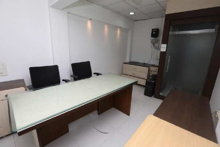 Onam Plaza, Industry House,Furnished Office on Rent