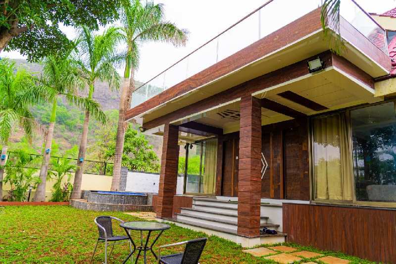 3 BHK Individual Houses / Villas for Sale in Lonavala Road, Pune (3500 Sq.ft.)